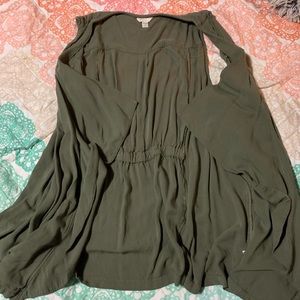 Woman’s plus size sleeveless vest